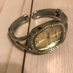 Narmi Bracelet Watch